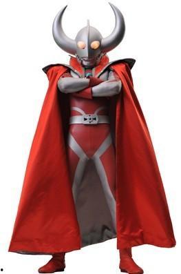 奥特曼披风成人穿戴视频,穿越时空的英勇披风秀