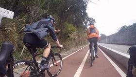 成人轮滑视频怎么拍,跟随专业教程，轻松掌握轮滑技巧