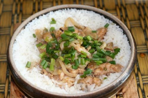 把米饭捏成人形视频,趣味手工艺术新体验